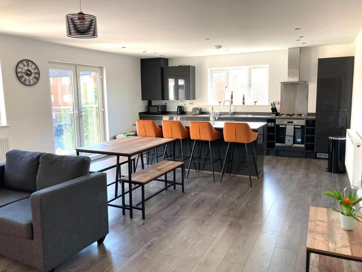 Spacious Newly Built Apartment Rhos On Sea, Colwyn Bay Exteriér fotografie