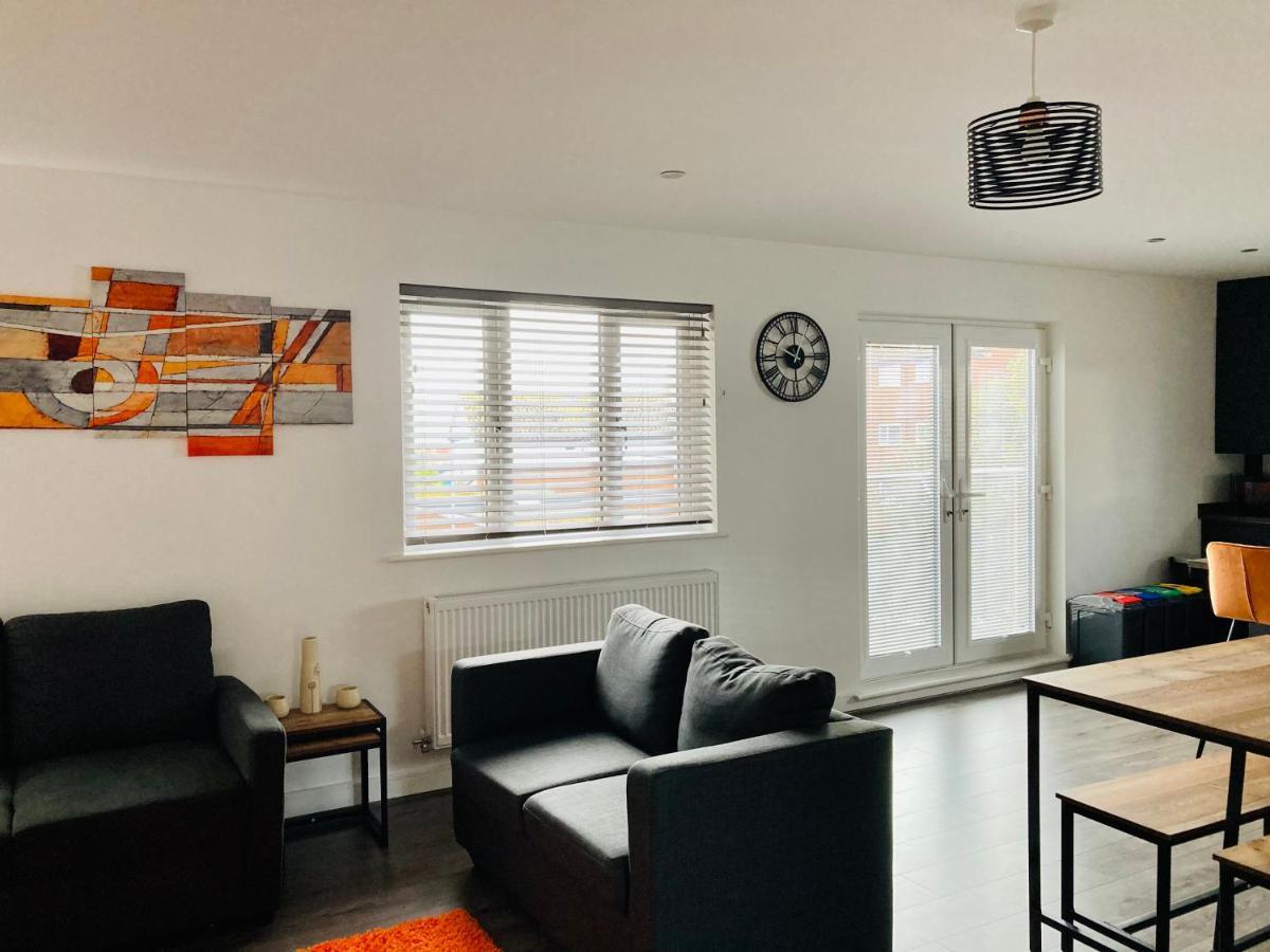 Spacious Newly Built Apartment Rhos On Sea, Colwyn Bay Exteriér fotografie